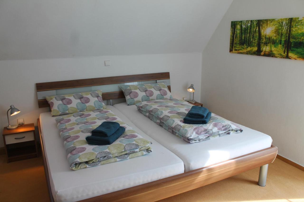Pension Waldblick Illertissen Exterior foto
